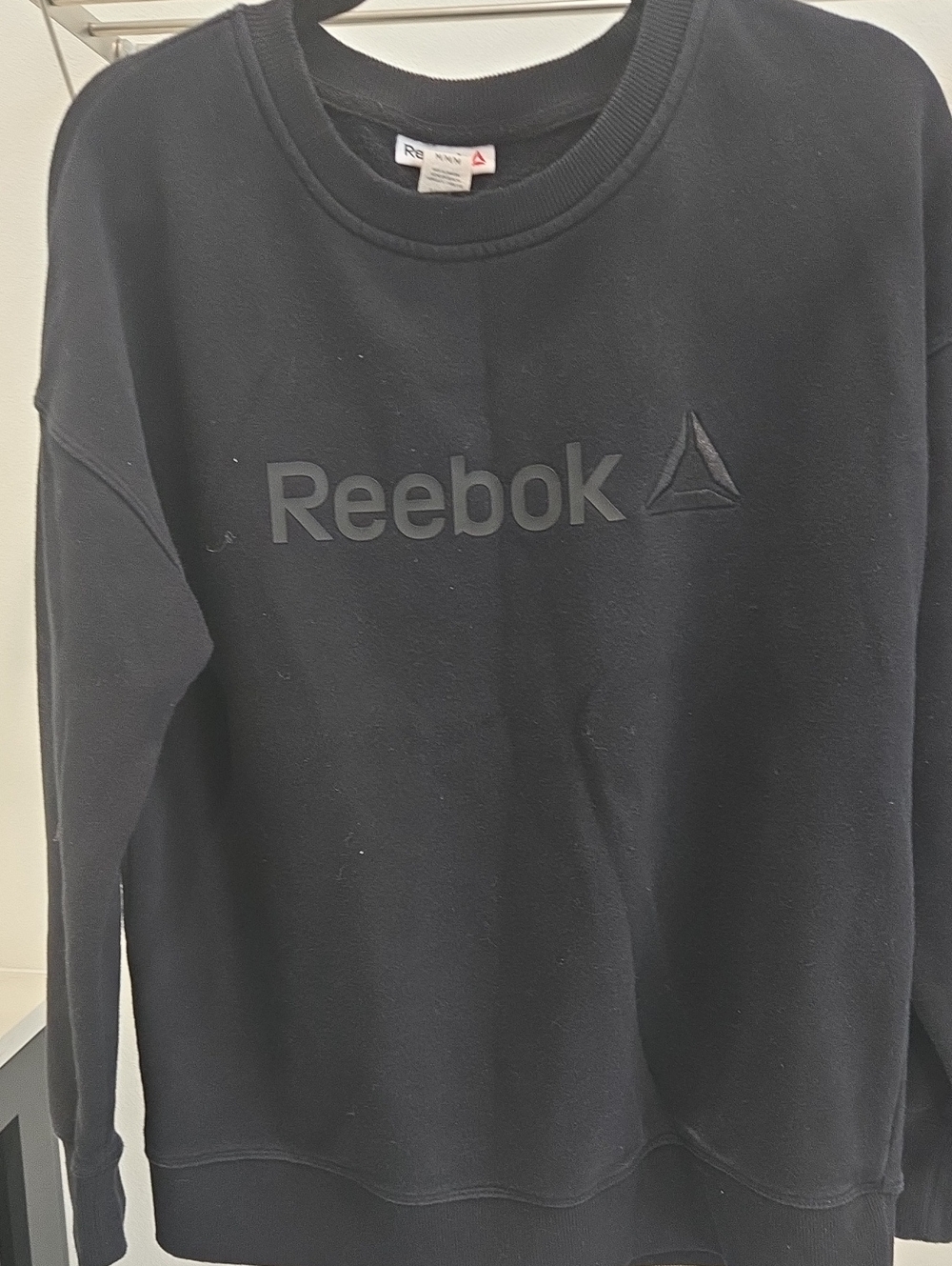 Reebok Black Crewneck Sweatshirt with Subtle Logo